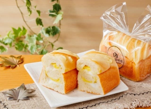 檸檬卡士達小吐司